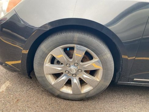 Used 2010 Buick LaCrosse CXL image 14