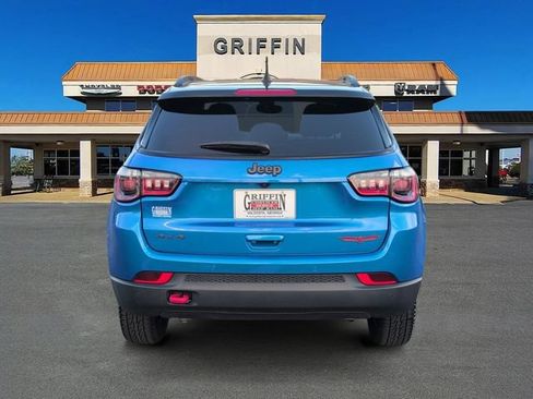 Used 2024 Jeep Compass Trailhawk AWD/4WD image 8