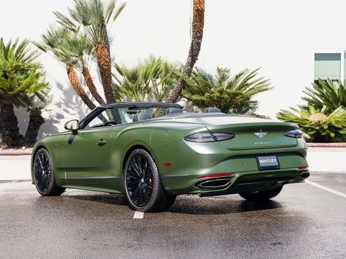 Used 2025 Bentley Continental GT Speed image 3