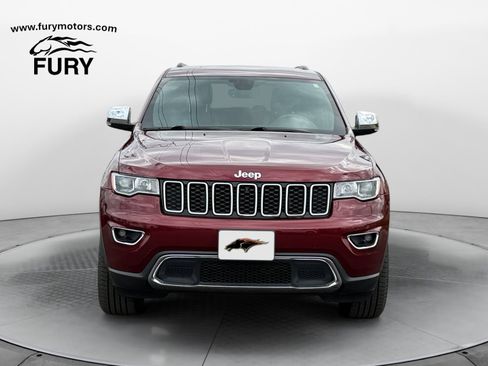 Used 2019 Jeep Grand Cherokee Limited w/ Trailer Tow Group IV AWD/4WD image 9