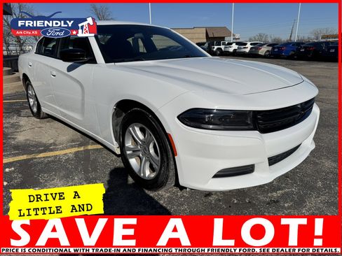 Used 2023 Dodge Charger SXT image 11
