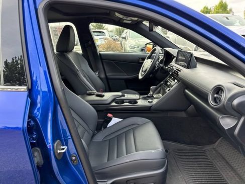 Used 2023 Lexus IS 350 F Sport w/ Navigation Package RWD image 9