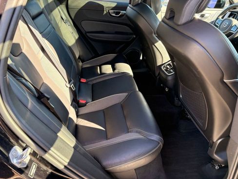 Used 2020 Volvo XC60 T6 R-Design w/ Protection Package Premier image 26