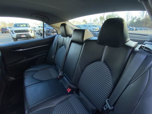 Used 2023 Toyota Camry SE image 22