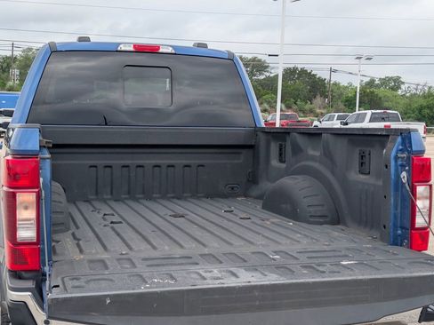 Certified 2022 Ford F250 Lariat w/ Lariat Value Package image 7