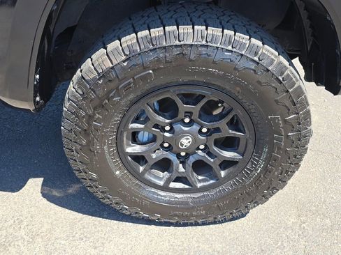 Used 2022 Toyota Tacoma SR5 AWD/4WD image 10