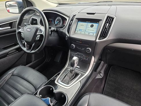 Used 2017 Ford Edge SEL w/ Equipment Group 201A AWD/4WD image 10