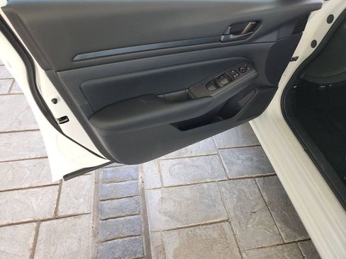 New 2025 Nissan Altima 2.5 S image 18