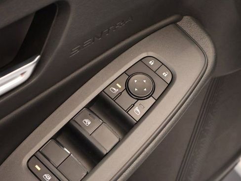 New 2026 Nissan Sentra SV w/ SV Convenience Package FWD image 10