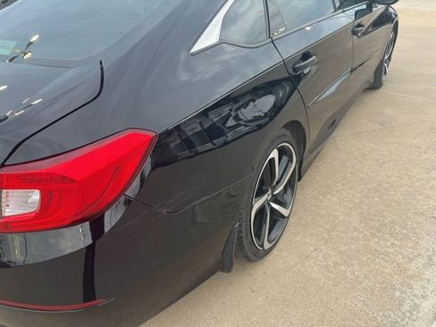 Used 2019 Honda Accord Sport image 6
