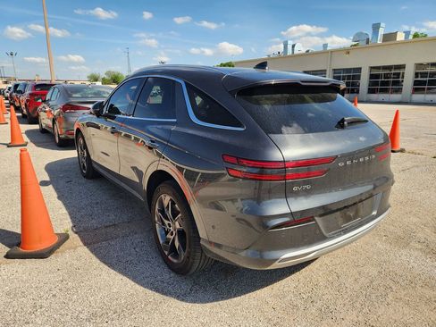 Used 2023 Genesis Electrified GV70 Advanced image 4