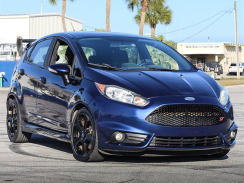 Used 2016 Ford Fiesta ST image 1