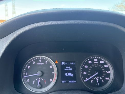 Used 2017 Hyundai Tucson SE Plus w/ Cargo Package image 9