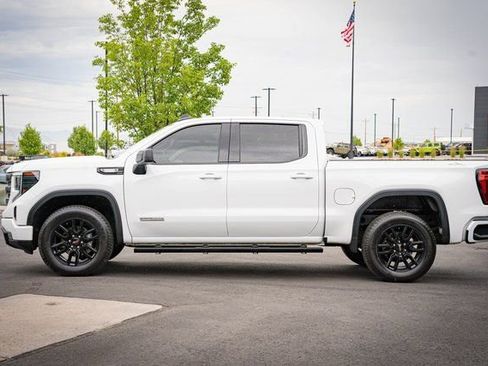 Used 2024 GMC Sierra 1500 Elevation image 12