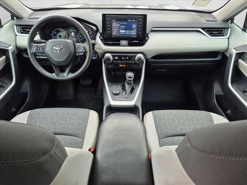 Used 2021 Toyota RAV4 XLE w/ Convenience Package AWD/4WD image 18