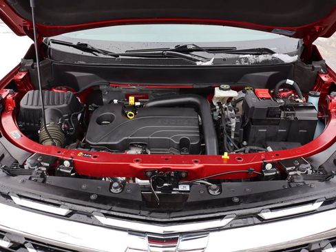 Used 2025 Chevrolet Equinox LT w/ Safety and Technology Package image 44