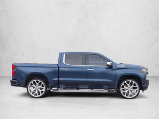 Used 2021 Chevrolet Silverado 1500 High Country w/ Technology Package AWD/4WD video 4