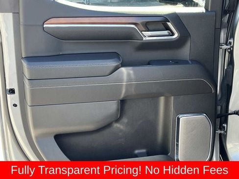 Used 2024 GMC Sierra 1500 Denali w/ Denali Reserve Package AWD/4WD image 17