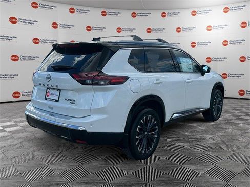 New 2026 Nissan Rogue Platinum w/ Platinum Premium Package image 5
