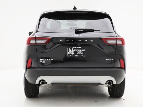 Used 2025 Ford Escape Active AWD/4WD image 8
