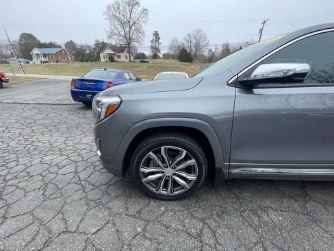 Used 2018 GMC Terrain Denali w/ Advanced Safety Package image 2