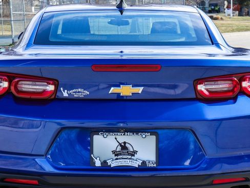 Used 2020 Chevrolet Camaro LS image 38