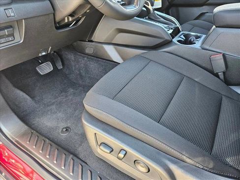 New 2026 GMC Canyon Elevation w/ Convenience Package image 4