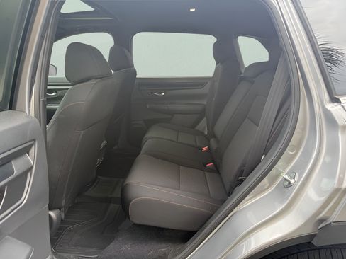 Used 2024 Honda CR-V Sport image 11