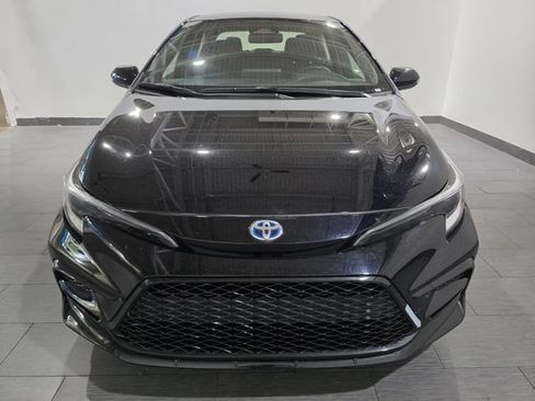 Used 2024 Toyota Corolla SE FWD image 8