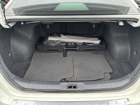 Used 2022 Nissan Altima 2.5 SR w/ Midnight Edition Package image 6