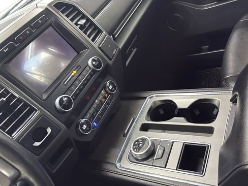 Certified 2021 Ford Expedition XLT RWD image 21