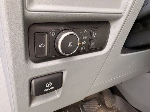 Used 2022 Ford F150 XLT AWD/4WD image 13