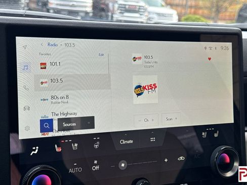 Used 2025 Lexus GX 550 image 23