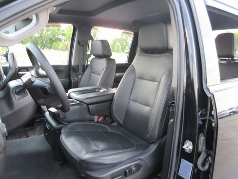 Used 2022 Chevrolet Silverado 2500 LTZ w/ Gooseneck/5TH Wheel Package AWD/4WD image 20
