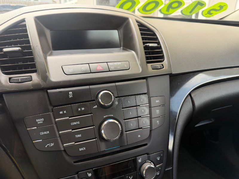 Used 2012 Buick Regal Leather FWD image 3
