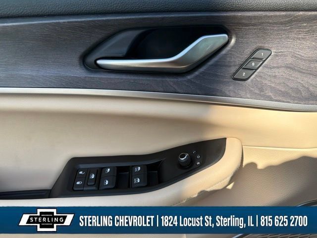 Used 2024 Jeep Grand Cherokee Limited 4xe AWD/4WD image 16