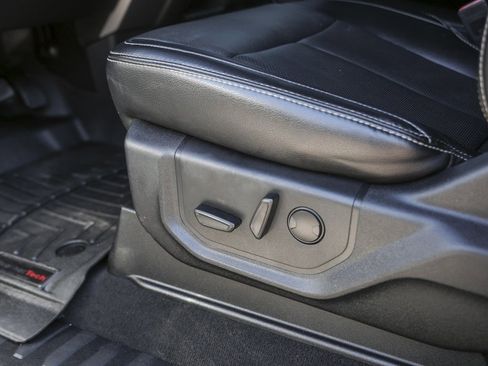 Used 2021 Ford F250 Lariat w/ Lariat Value Package image 11