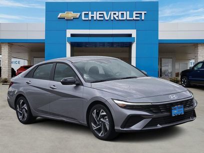Used 2025 Hyundai Elantra Sport