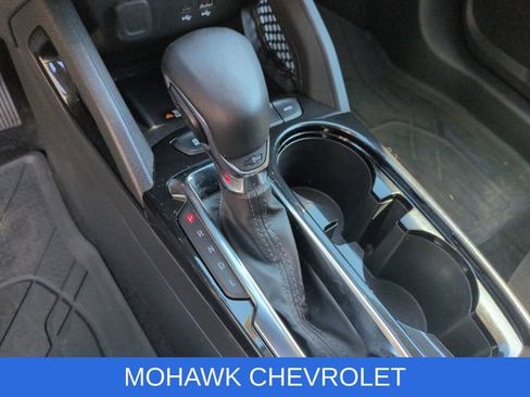 Used 2024 Chevrolet TrailBlazer LT w/ Convenience Package AWD/4WD image 16