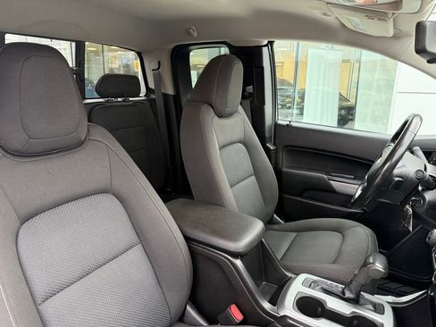 Used 2016 Chevrolet Colorado LT w/ LT Convenience Package image 23