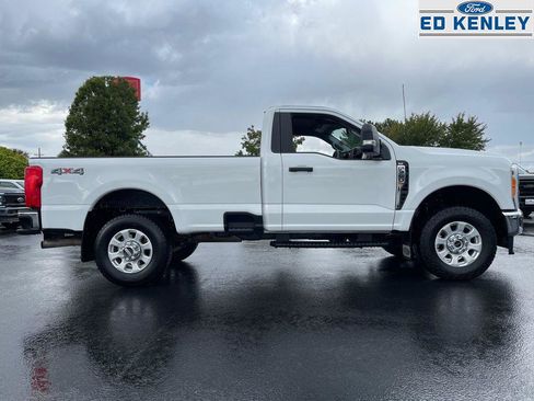 Used 2023 Ford F350 XLT w/ Camper Package image 22