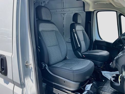 New 2026 RAM ProMaster 2500 w/ Convenience Group FWD image 21