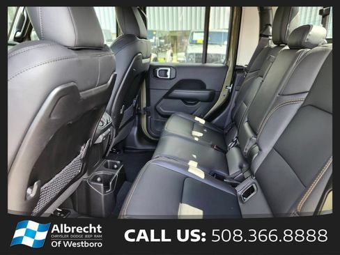 New 2026 Jeep Gladiator Sport AWD/4WD image 16