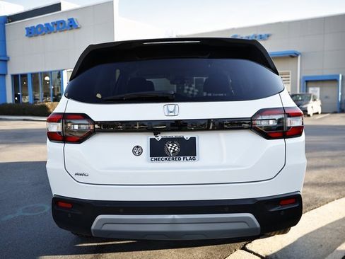 Certified 2025 Honda Pilot EX-L image 7