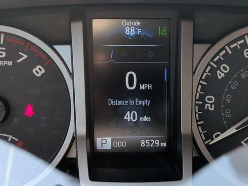 Used 2023 Toyota Tacoma SR5 w/ Technology Package AWD/4WD image 22