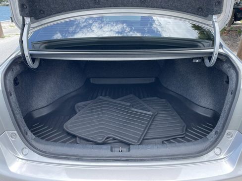 Used 2014 Honda Accord EX-L image 10