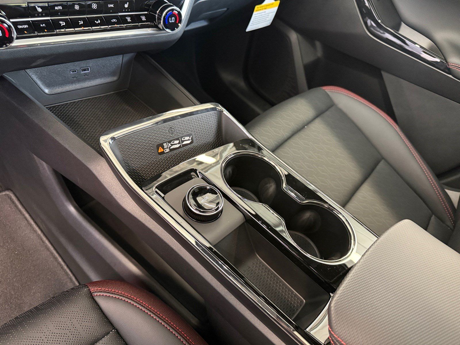 New 2027 Chevrolet Equinox RS FWD image 21