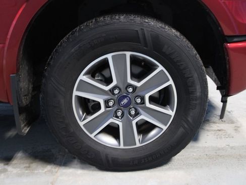 Used 2017 Ford F150 Lariat w/ Equipment Group 502A Luxury image 34