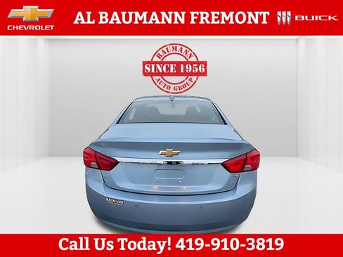 Used 2014 Chevrolet Impala LT w/ Convenience Package image 3