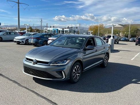 Used 2026 Volkswagen Jetta S FWD image 8